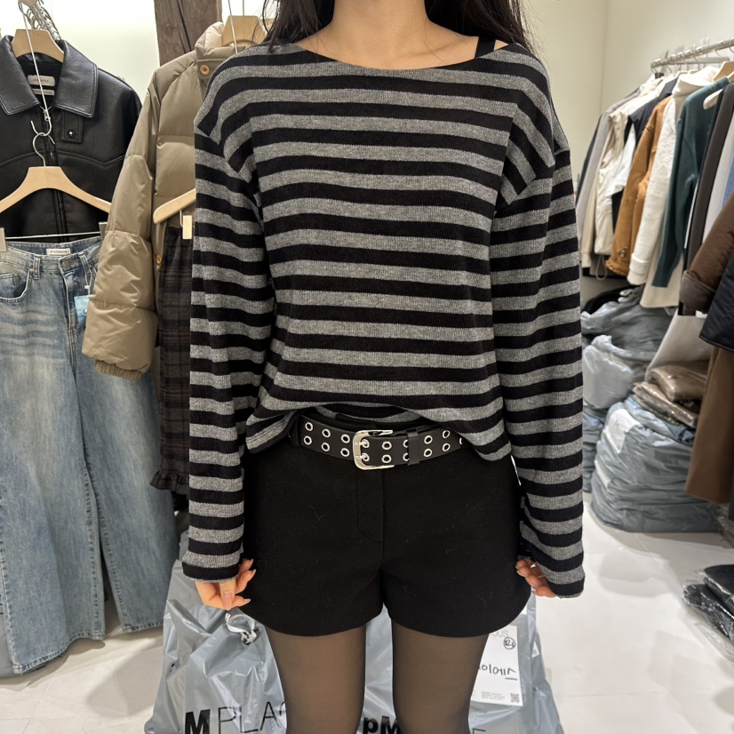 AVECNOUS韓國代購㊣女士新款真品休閑25秋冬熱賣長袖T恤露肩AVECNOUS長袖T恤圖色3