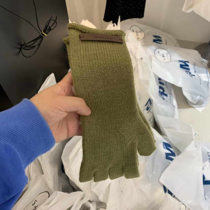 PLATE東大門㊣直郵女裝新品時尚推薦真品職業休閑25秋冬手套PLATE手套圖色1