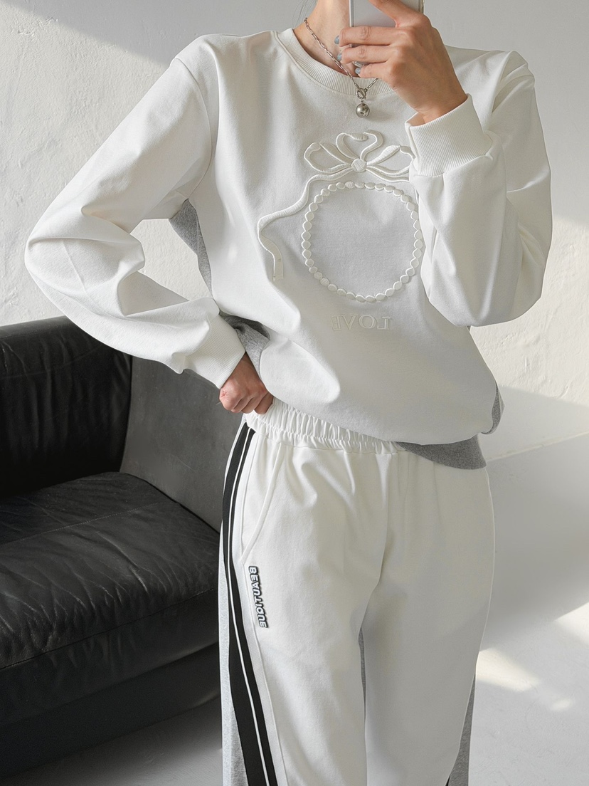 IAAN東大門㊣直郵女裝新品真品熱賣時尚休閑人氣推薦長袖T恤iaAn長袖T恤