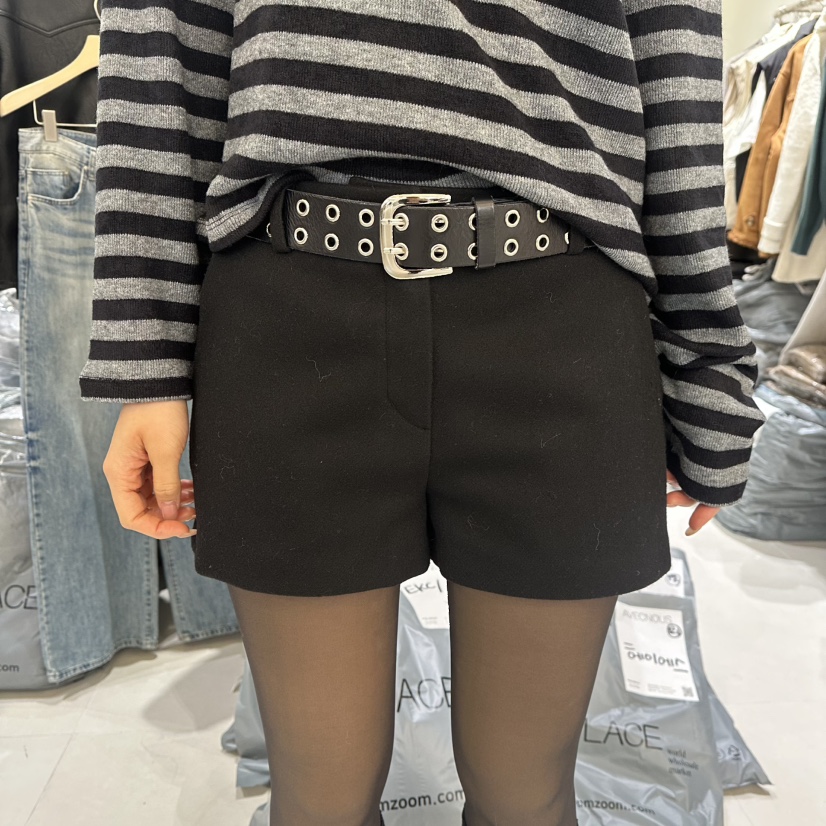 AVECNOUS韓國代購㊣女裝新品熱賣人氣時尚短褲不含腰帶羊毛AVECNOUS短褲圖色3