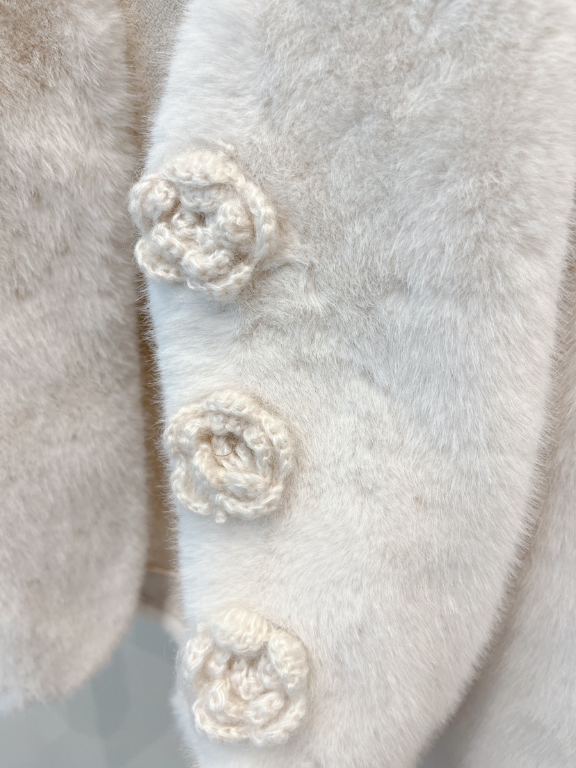 OVE韓國代購㊣女裝新品推薦真品時尚休閑職業25秋冬短款大衣皮草OVE短款大衣