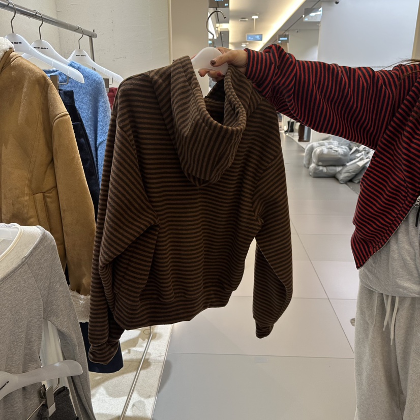 MOREMORE韓國代購㊣女裝新款人氣真品時尚夾克連帽拉鏈衫加絨more more夾克