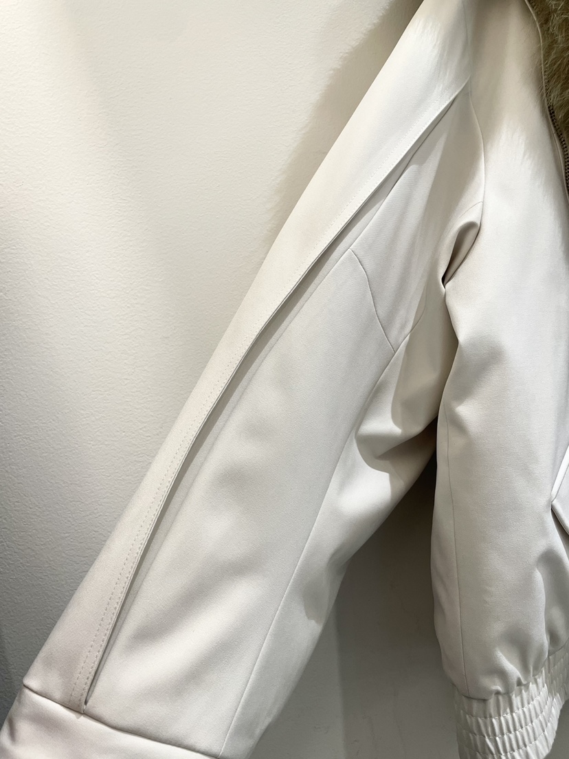 OBSESS東大門㊣直郵女裝新品人氣短款羽絨服毛領可拆可拆卸鵝絨OBSESS/EARLY BIRD短款羽絨服