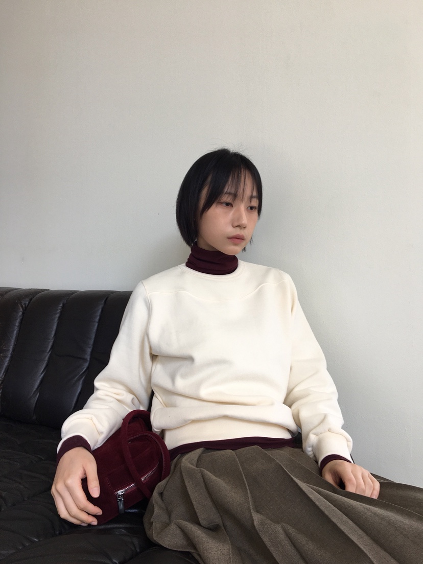 CCW東大門㊣直郵女士新款真品人氣25秋冬時尚推薦職業熱賣衛衣CCW--NYUNYU衛衣