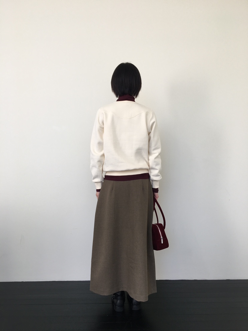 CCW東大門㊣直郵女士新款真品人氣25秋冬時尚推薦職業熱賣衛衣CCW--NYUNYU衛衣