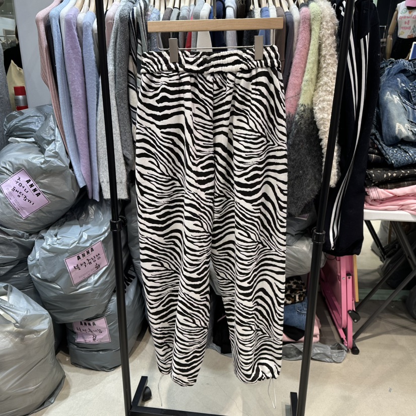 ANNA-P東大門㊣實拍女士新品時尚真品25秋冬休閑褲加絨豹紋ANNA-P休閑褲