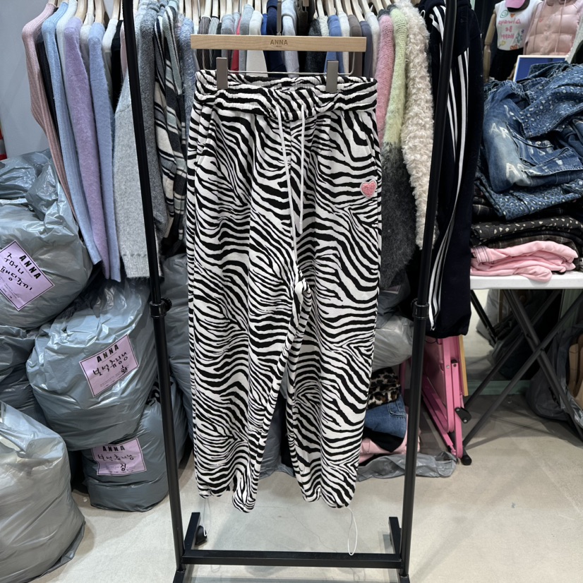 ANNA-P東大門㊣實拍女士新品時尚真品25秋冬休閑褲加絨豹紋ANNA-P休閑褲圖色2