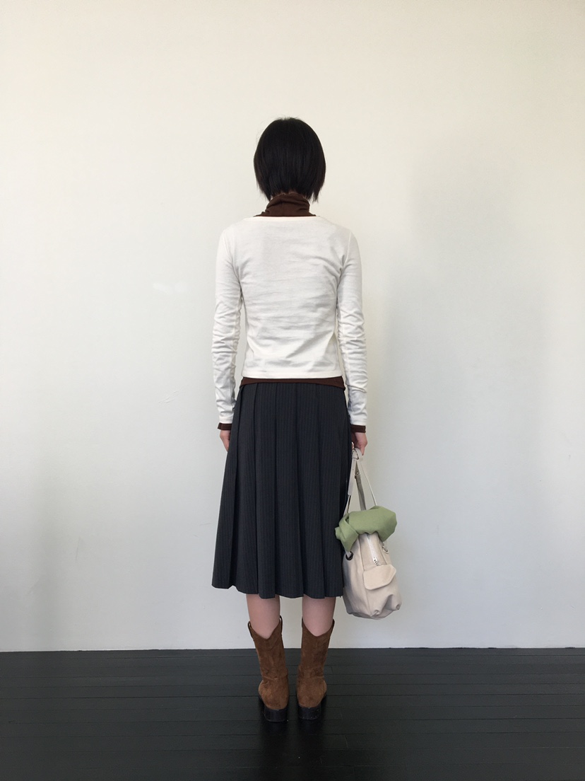 CCW韓國代購㊣女士新品熱賣25秋冬休閑推薦時尚真品長袖T恤CCW--NYUNYU長袖T恤