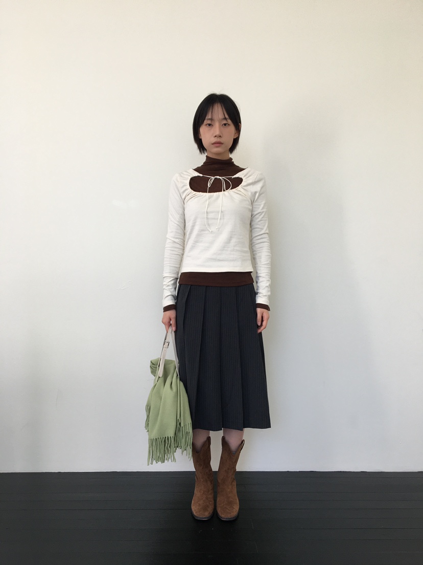 CCW韓國代購㊣女士新品熱賣25秋冬休閑推薦時尚真品長袖T恤CCW--NYUNYU長袖T恤