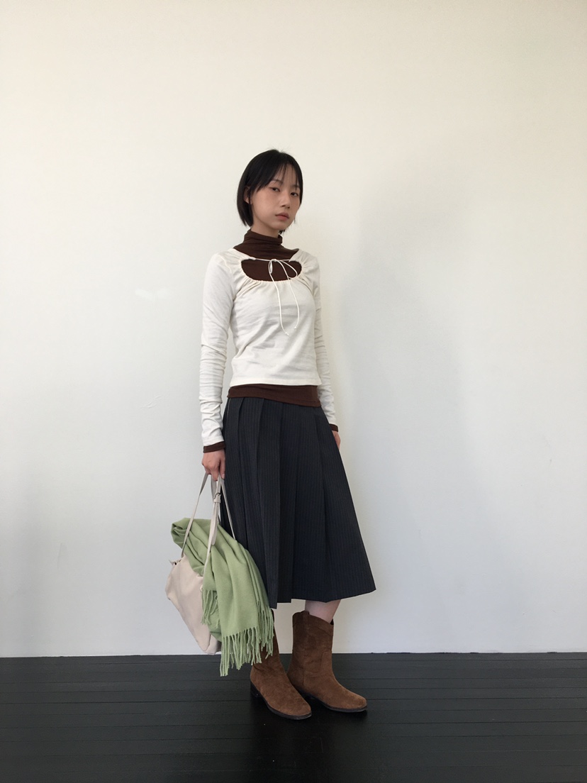 CCW韓國代購㊣女士新品熱賣25秋冬休閑推薦時尚真品長袖T恤CCW--NYUNYU長袖T恤