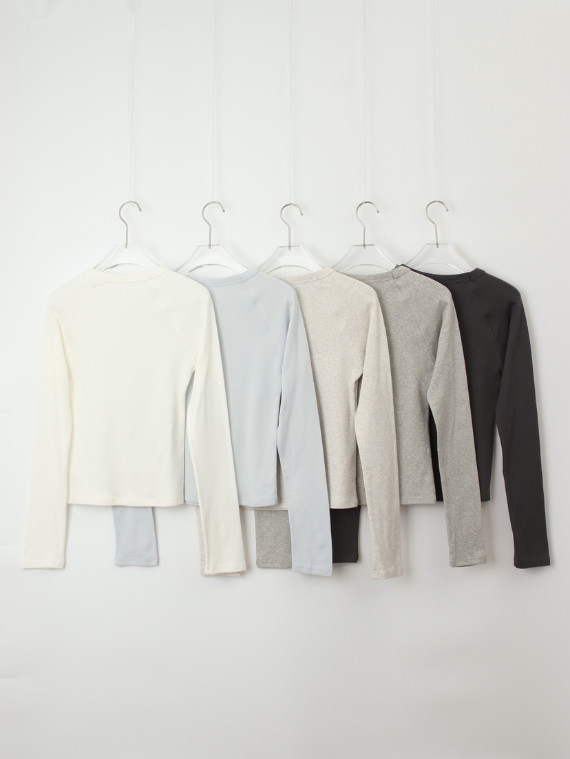 CCW韓國代購㊣女士新品25秋冬職業時尚真品熱賣人氣長袖T恤CCW--NYUNYU長袖T恤