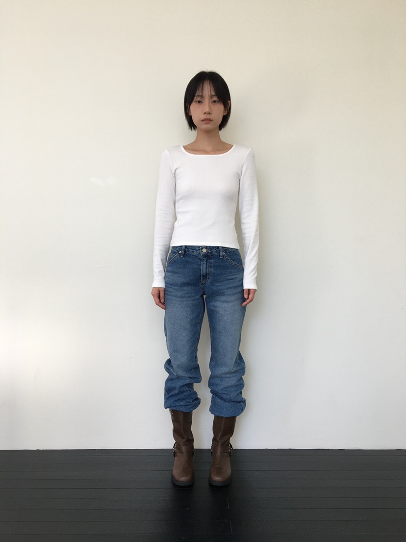 CCW韓國代購㊣女士新款熱賣真品職業休閑人氣時尚推薦長袖T恤CCW--NYUNYU長袖T恤