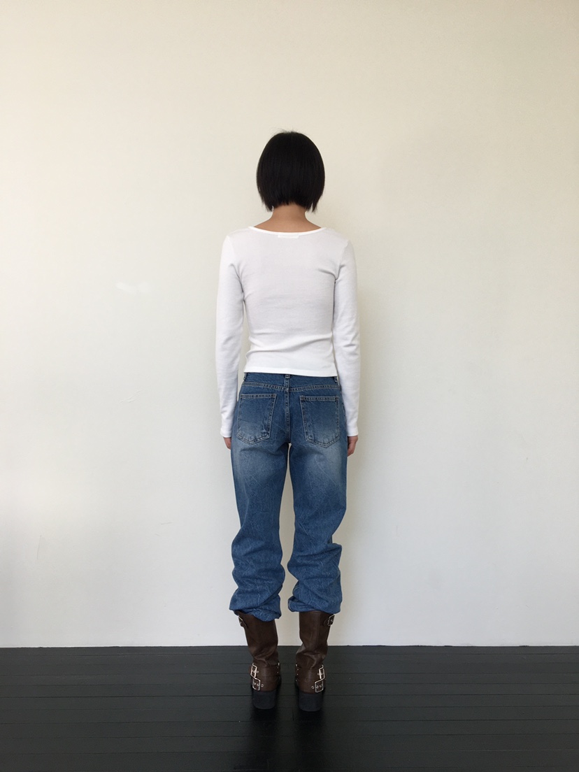 CCW韓國代購㊣女士新款熱賣真品職業休閑人氣時尚推薦長袖T恤CCW--NYUNYU長袖T恤