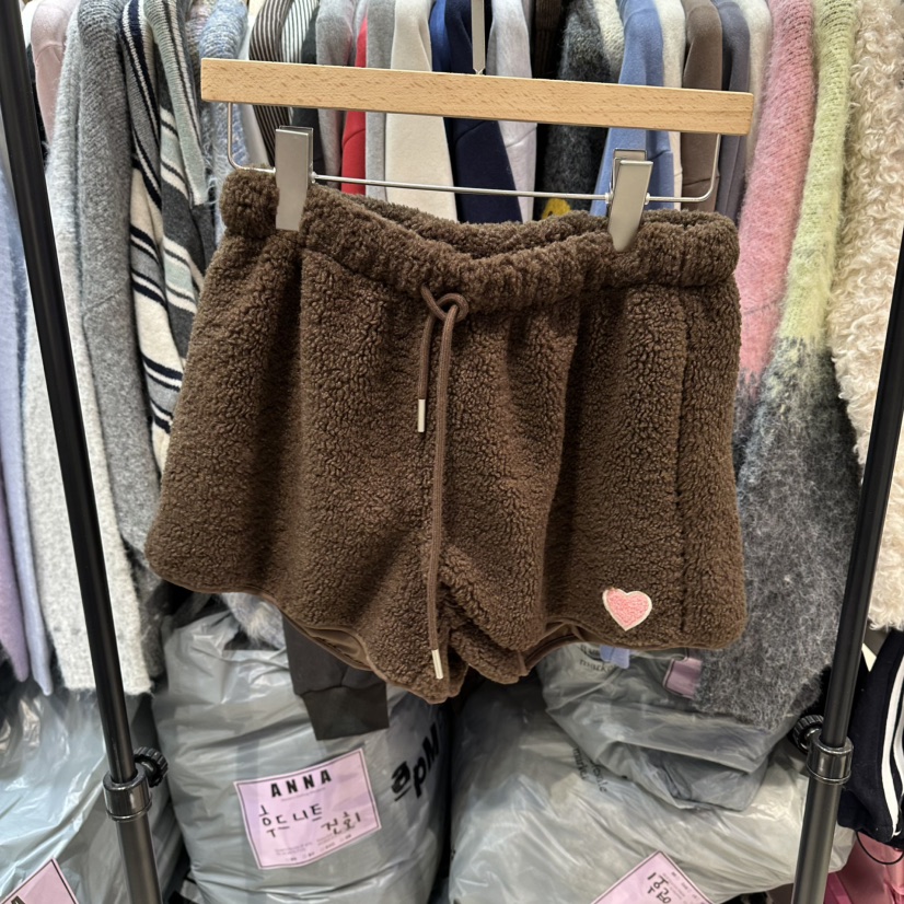 ANNA-P韓國直郵㊣女裝新品推薦人氣真品時尚25秋冬短褲毛絨ANNA-P短褲圖色2