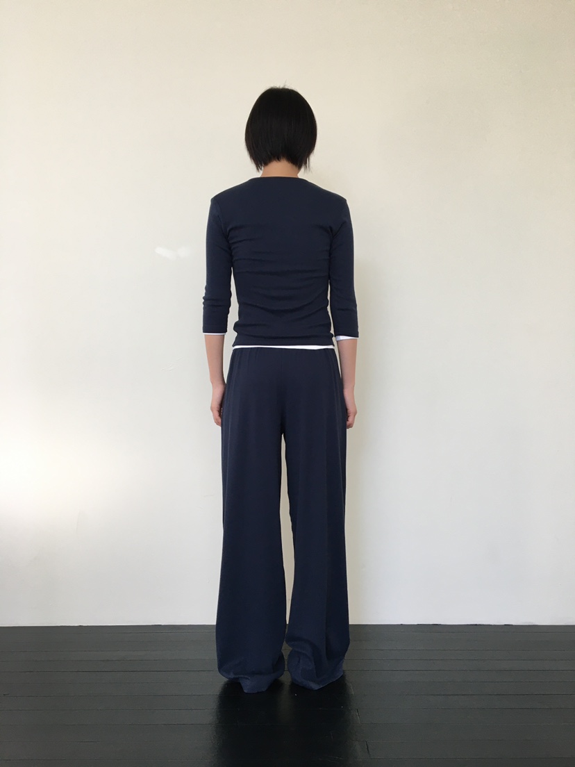 CCW東大門㊣直郵女士新款人氣時尚推薦25秋冬熱賣職業長袖T恤CCW--NYUNYU長袖T恤