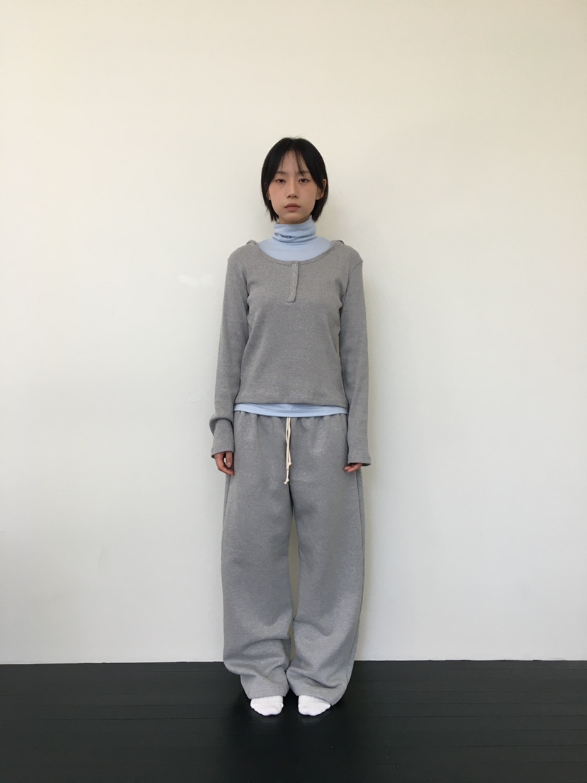 CCW東大門㊣直郵女裝新品休閑人氣熱賣職業時尚真品長袖T恤CCW--NYUNYU長袖T恤