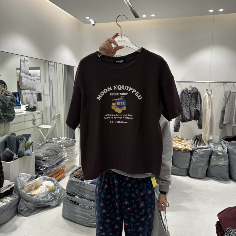 COMBO東大門㊣代購女士新品休閑25秋冬人氣真品熱賣推薦T恤COM_BOT恤圖色3