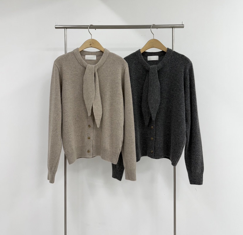 YIKHO STYLE東大門㊣實拍女裝新品人氣休閑推薦針織衫圍巾YIKHO STYLE針織衫