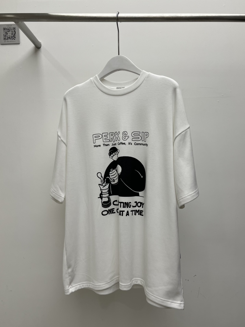 BEAMING SEOUL東大門㊣實拍女裝新品人氣真品推薦熱賣休閑T恤BEAMING SEOULT恤圖色1