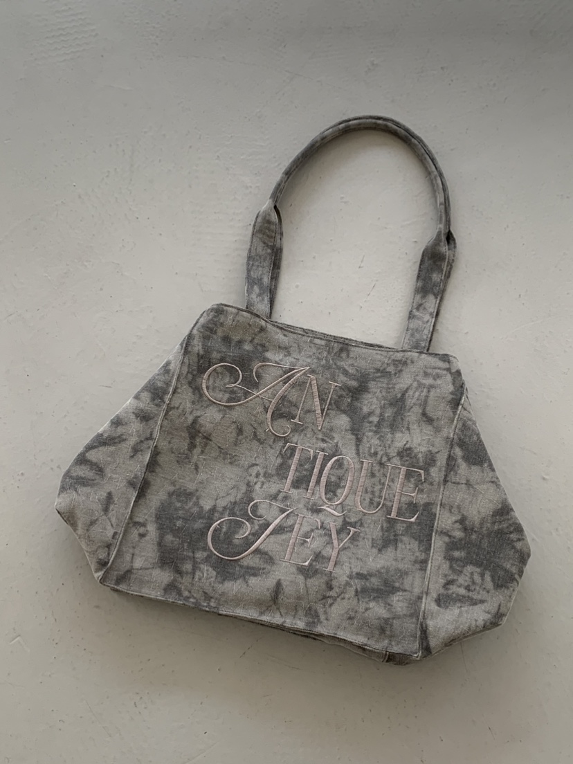 EDDY韓國直郵㊣女裝新品休閑推薦職業熱賣時尚單肩斜跨包刺繡EDDY單肩/斜跨包