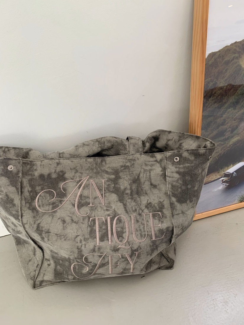 EDDY韓國直郵㊣女裝新品休閑推薦職業熱賣時尚單肩斜跨包刺繡EDDY單肩/斜跨包圖色2