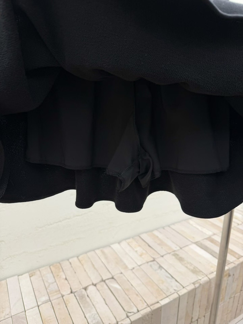 LOVABLE東大門㊣直郵女士新款時尚職業人氣真品推薦休閑短裙LOVABLE短裙