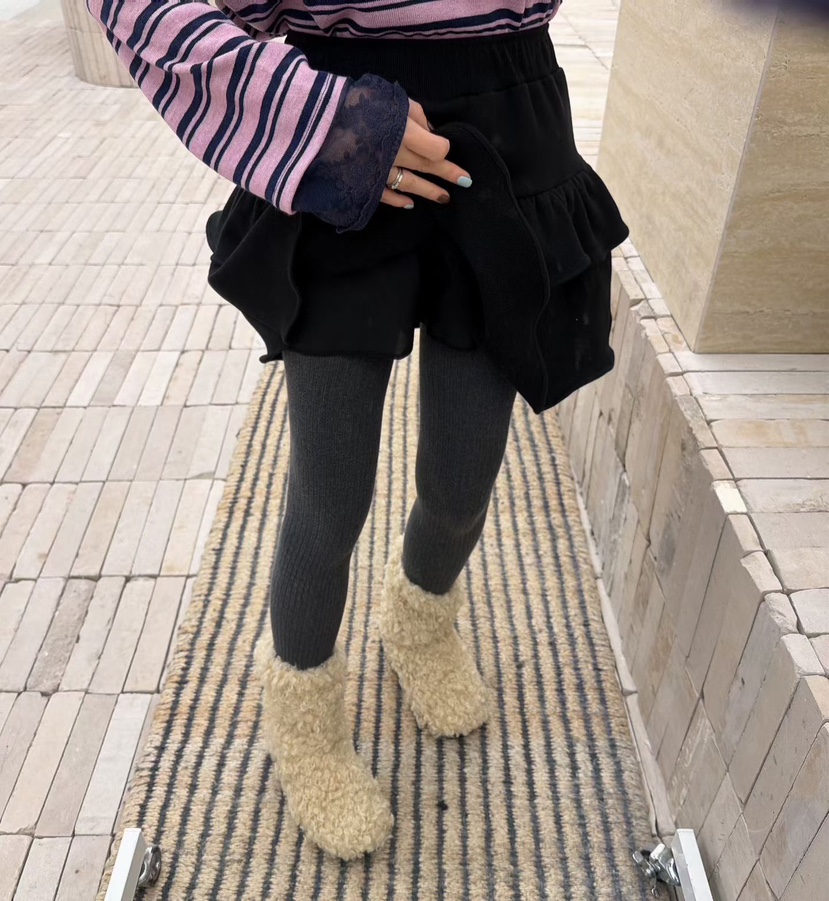 LOVABLE東大門㊣直郵女士新款時尚職業人氣真品推薦休閑短裙LOVABLE短裙