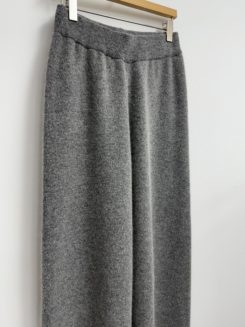 YIKHO STYLE東大門㊣實拍女士新品25秋冬人氣休閑真品休閑褲YIKHO STYLE休閑褲