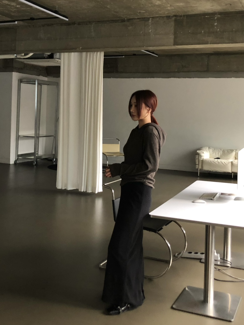 OVER NEAR東大門㊣直郵女裝新款推薦真品時尚長裙鉤針編織OVER NEAR長裙