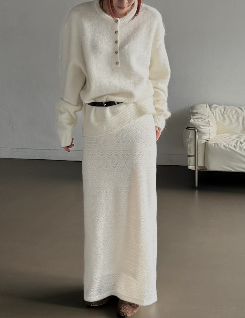 OVER NEAR東大門㊣直郵女裝新款推薦真品時尚長裙鉤針編織OVER NEAR長裙