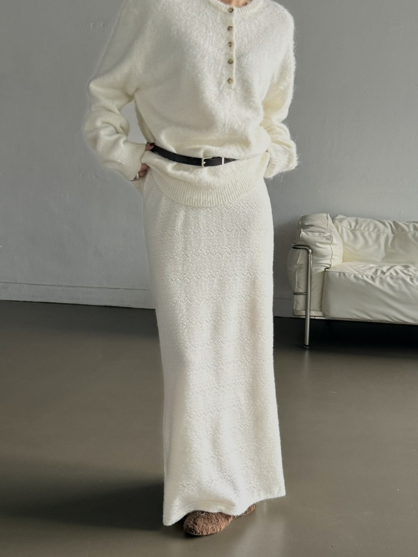 OVER NEAR東大門㊣直郵女裝新款推薦真品時尚長裙鉤針編織OVER NEAR長裙