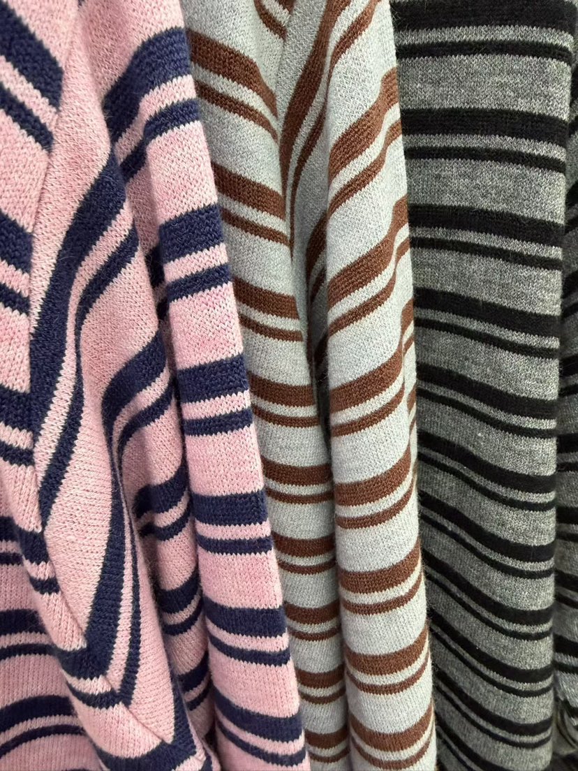 LOVABLE韓國直郵㊣女士新品職業時尚推薦25秋冬人氣長袖T恤LOVABLE長袖T恤