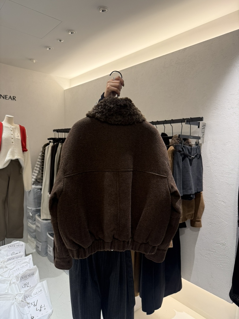 OVER NEAR東大門㊣實拍女士新款休閑真品時尚熱賣短款棉服OVER NEAR短款棉服