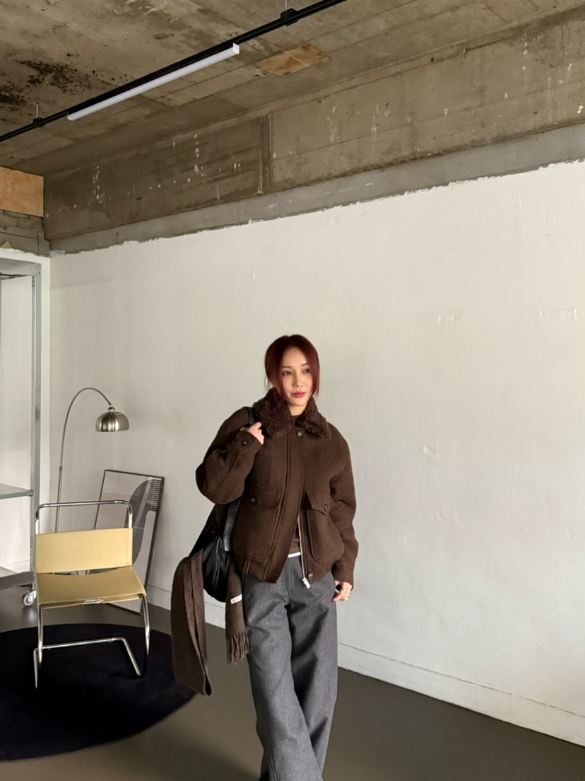 OVER NEAR東大門㊣實拍女士新款休閑真品時尚熱賣短款棉服OVER NEAR短款棉服