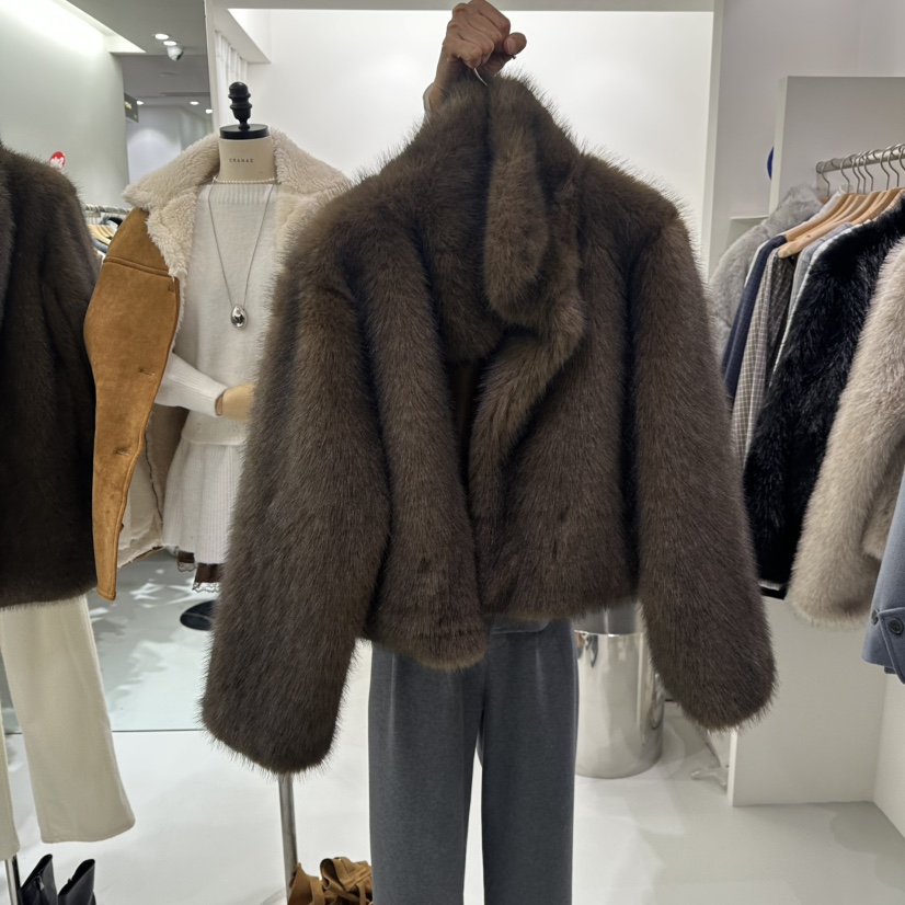 AHOY東大門㊣直郵女裝新品休閑25秋冬人氣職業短款大衣皮草AHOY短款大衣圖色2