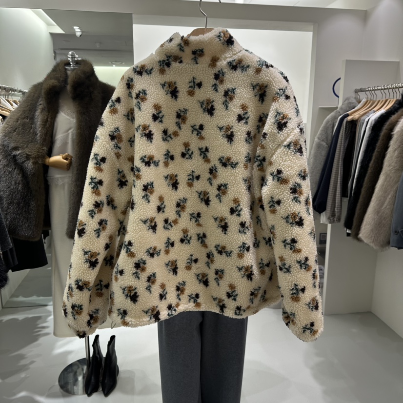 AHOY東大門㊣代購女裝新款職業真品熱賣推薦25秋冬夾克花朵紐扣AHOY夾克