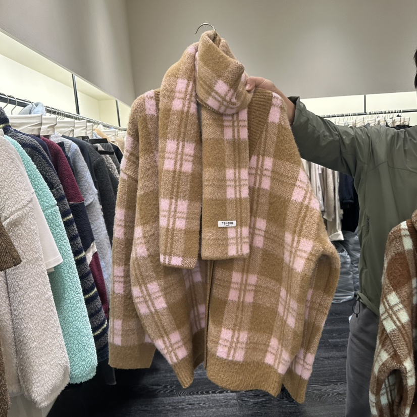 TOMGIRL東大門㊣代購女裝新品時尚推薦人氣短款大衣含圍巾格子TOMGIRL短款大衣圖色3
