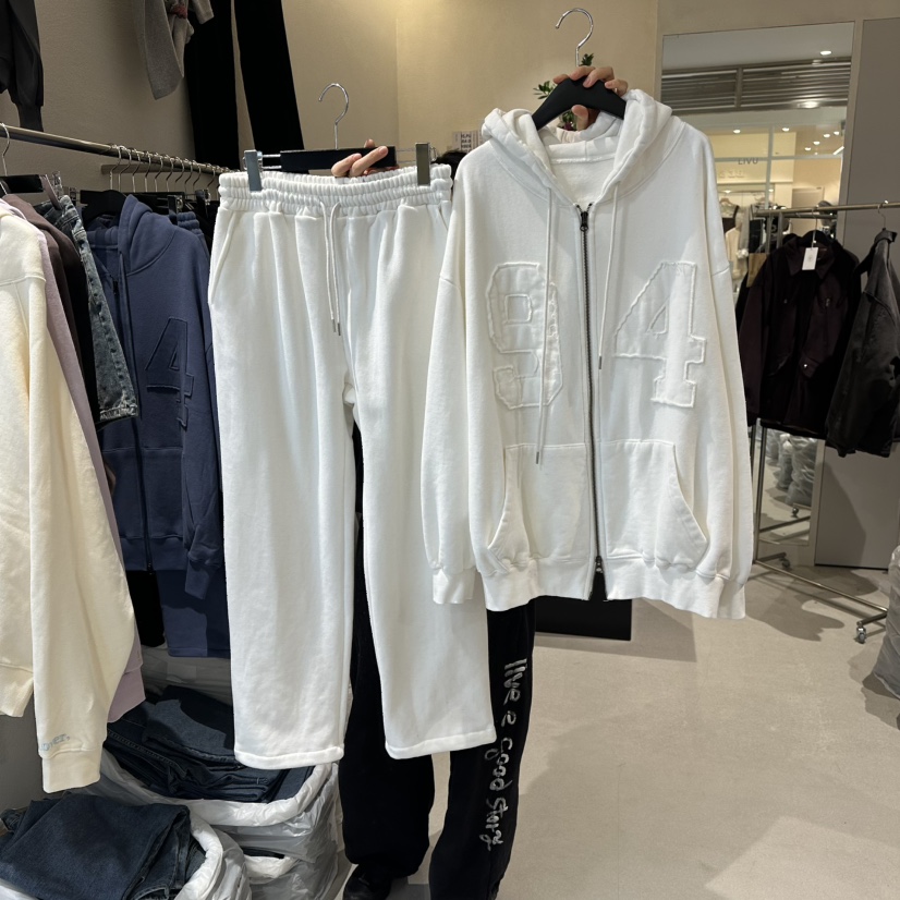 MEMO CLASSIC東大門㊣代購女士新款真品套裝加絨拉鏈套裝連帽MEMO CLASSIC套裝圖色1