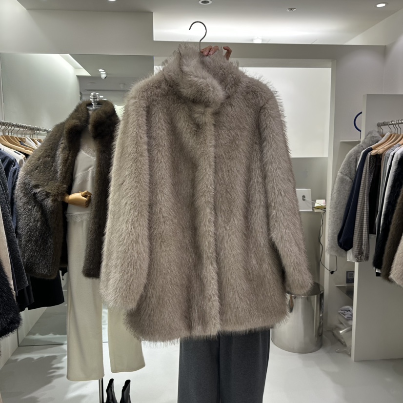 AHOY東大門㊣直郵女士新款職業人氣休閑熱賣時尚短款大衣毛絨AHOY短款大衣圖色1