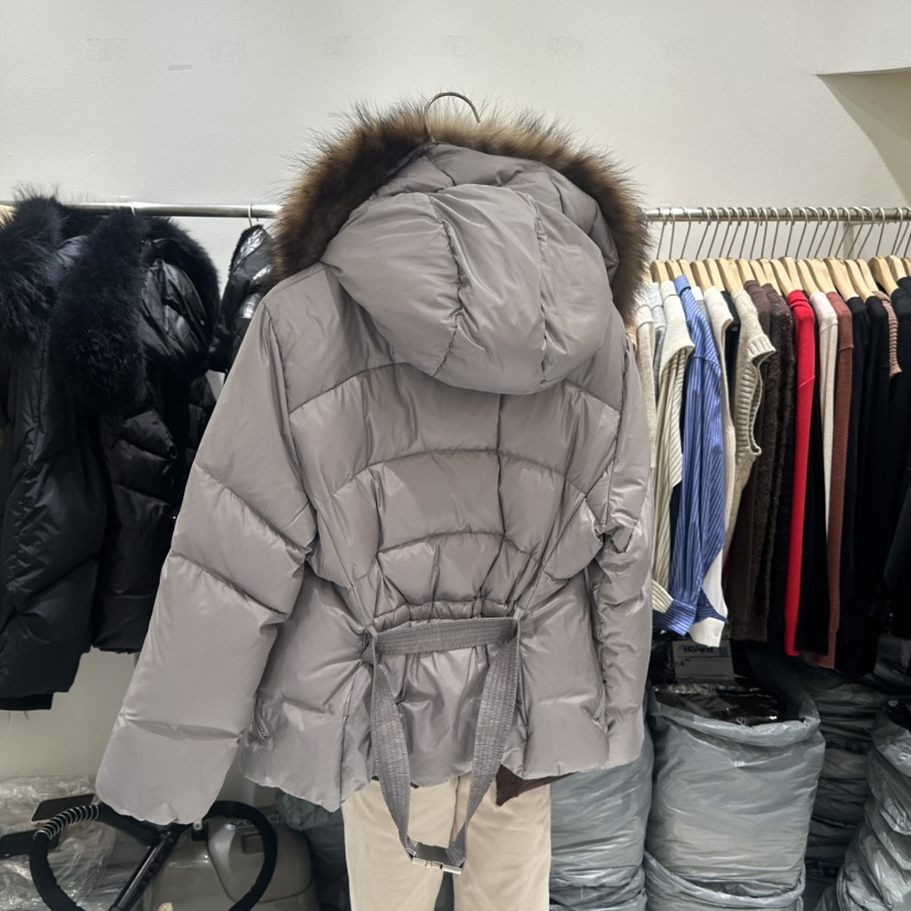 BLUEI-D東大門㊣直郵女士新品人氣熱賣25秋冬短款羽絨服含腰帶Blue i-d短款羽絨服