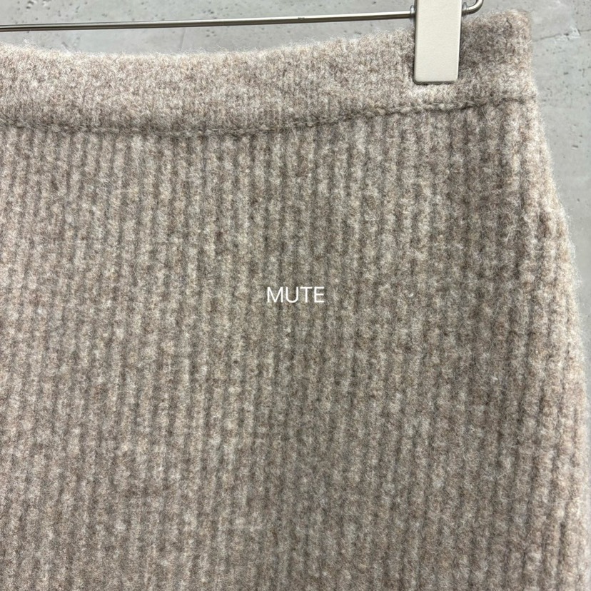 MUTE-P東大門㊣代購女士新款時尚休閑25秋冬推薦真品熱賣長裙MUTE長裙