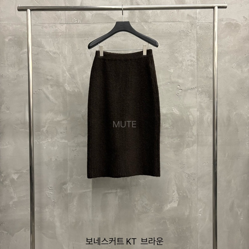 MUTE-P東大門㊣代購女士新款時尚休閑25秋冬推薦真品熱賣長裙MUTE長裙圖色2