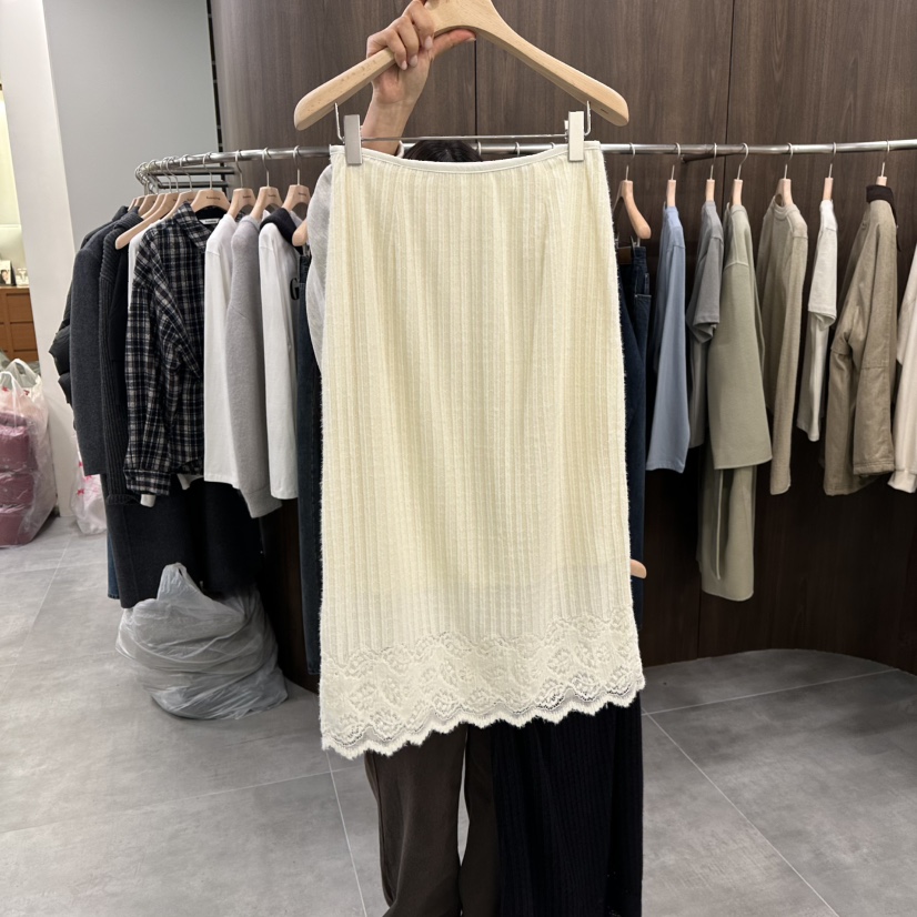 URBANSTORY/REMAKING東大門㊣直郵女士新款真品半身裙中短裙蕾絲褶皺Remaking/URBANSTORY半身裙/中短裙