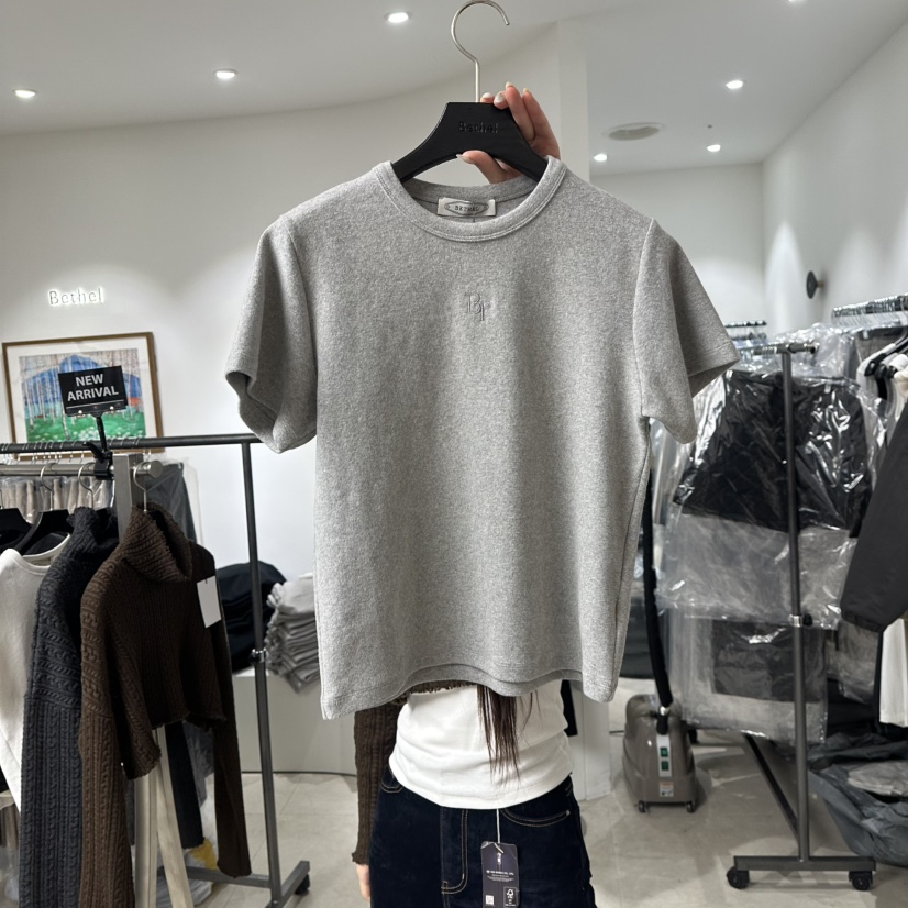 BETHEL東大門㊣直郵女裝新品人氣職業真品休閑推薦時尚熱賣T恤BETHELT恤圖色2