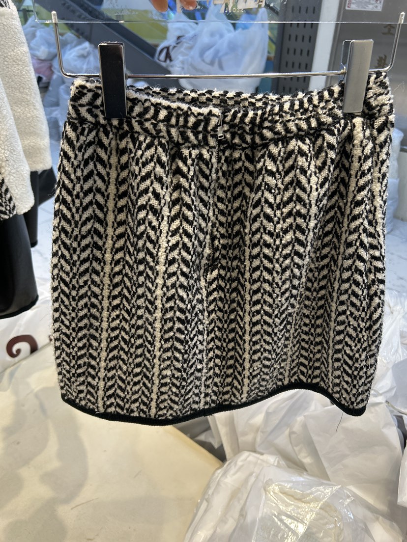 ECHOPARTY韓國代購㊣女裝新品真品25秋冬熱賣職業短裙人字紋ECHOPARTY短裙