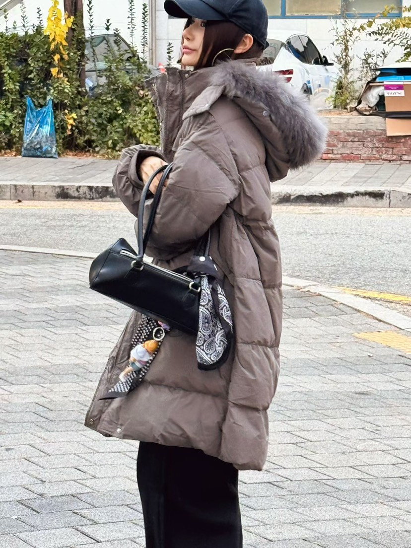 BUTTER-P韓國代購㊣女裝新款真品時尚熱賣推薦長款羽絨服絨BUTTER-P長款羽絨服