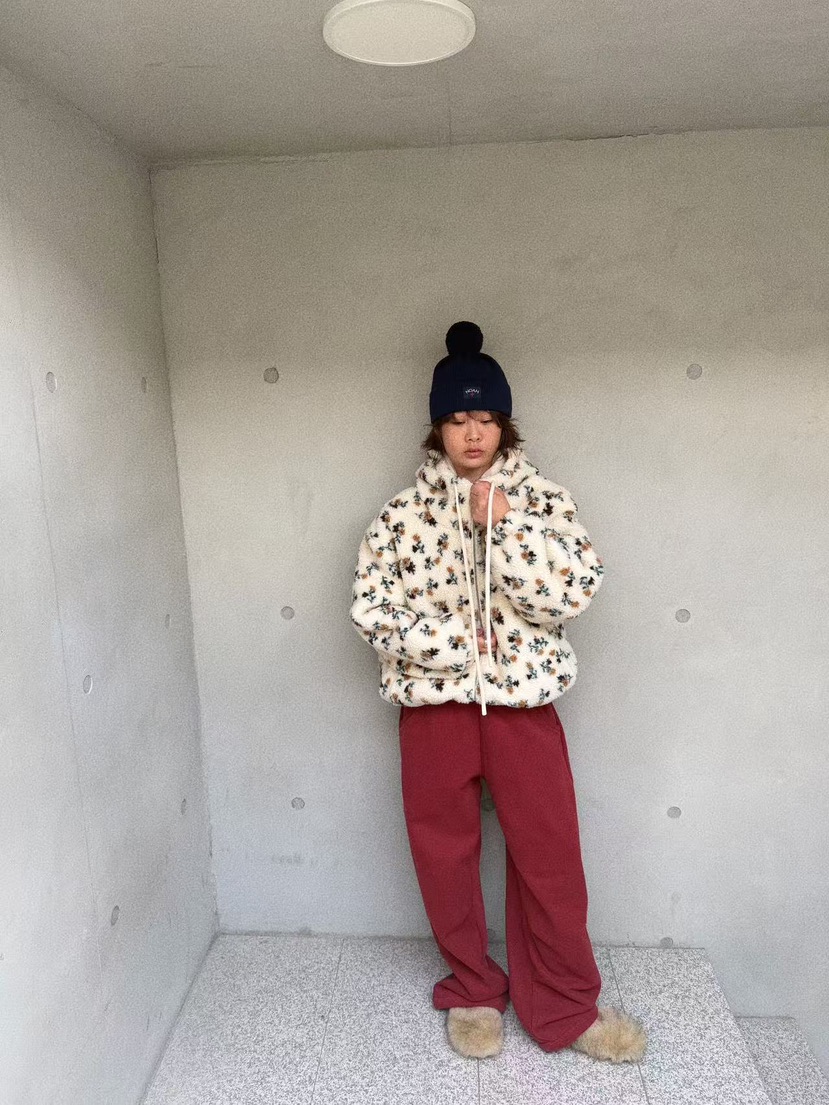 OLI SEOUL東大門㊣實拍女裝新款職業時尚推薦休閑夾克花朵OLI SEOUL夾克