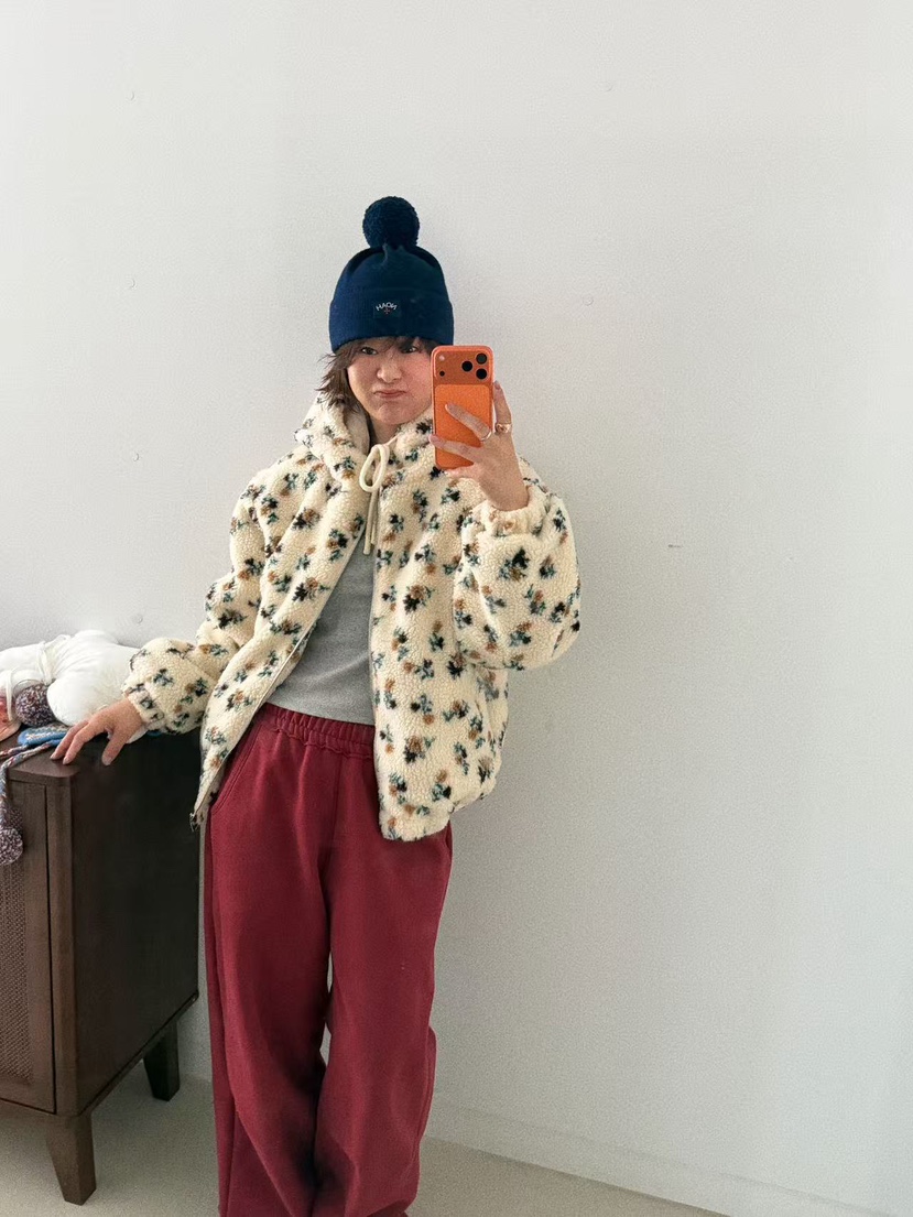 OLI SEOUL東大門㊣實拍女裝新款職業時尚推薦休閑夾克花朵OLI SEOUL夾克