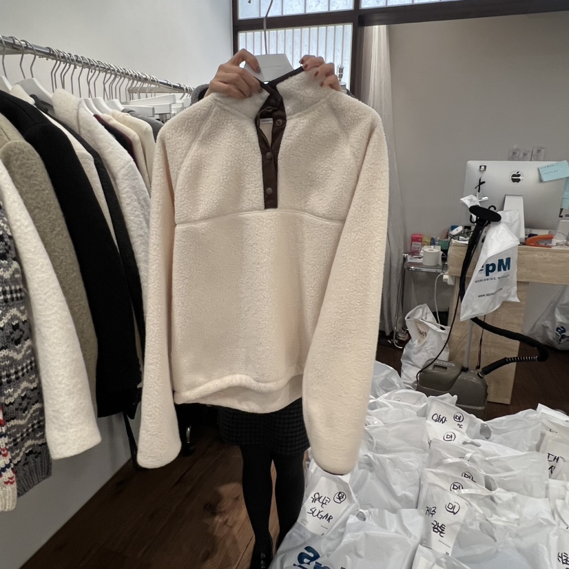 UNDERSTANDING東大門㊣直郵女裝新款職業推薦熱賣時尚真品衛衣UNDERSTANDING衛衣圖色2