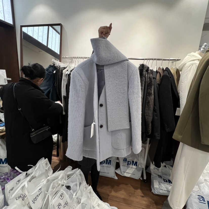 UNDERSTANDING東大門㊣代購女裝新品時尚真品熱賣套裝含圍巾UNDERSTANDING套裝圖色1